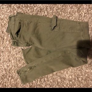 Army green jeans w/pockets